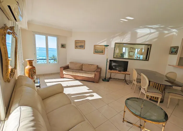 Ref Iles - Palmes D'or *